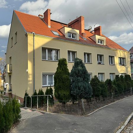 Apartament Dana Browna Jelenia Góra Εξωτερικό φωτογραφία