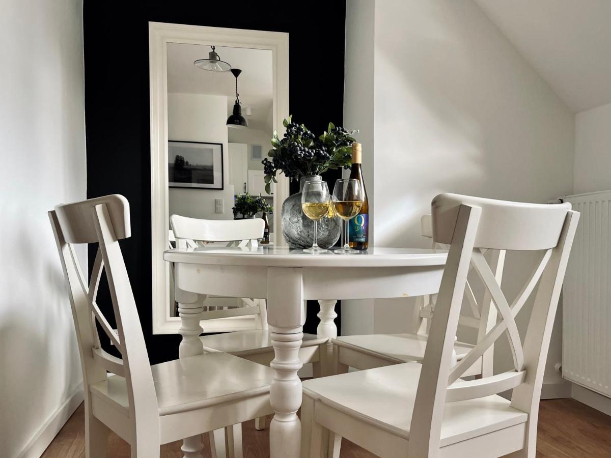 Apartament Dana Browna Jelenia Góra Εξωτερικό φωτογραφία